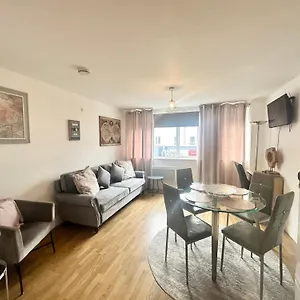 Bridge Apartment